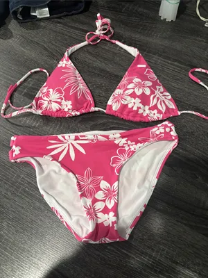 Roxy Pink Floral Two-Piece Bikini Set small thumbnail 1