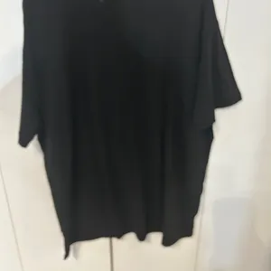 Black Graphic T-Shirt thumbnail 7