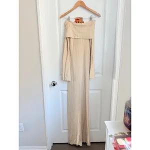 Peppermayo NWT‎ Jacqueline Knit Maxi Dress Beige XS-S Casual Neutral Bodycon thumbnail 5