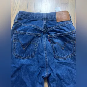 Levi's rib cage straight ankle button fly 24 jeans thumbnail 10