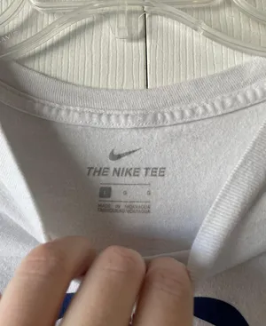 Nike Graphic Tee thumbnail 4