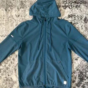Vuori Stonesteps Windbreaker Jacket thumbnail 1
