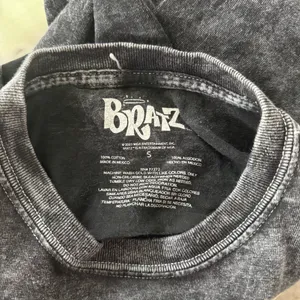 BRATZ Y2K Vibes Dark Grey Acid Wash Reworked Side Slit Angel Dolls Graphic Tee thumbnail 9