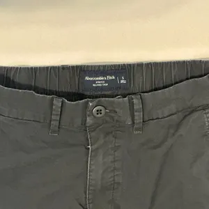 Abercrombie Straight Relaxed Crop Chino Pants - Navy - S thumbnail 7