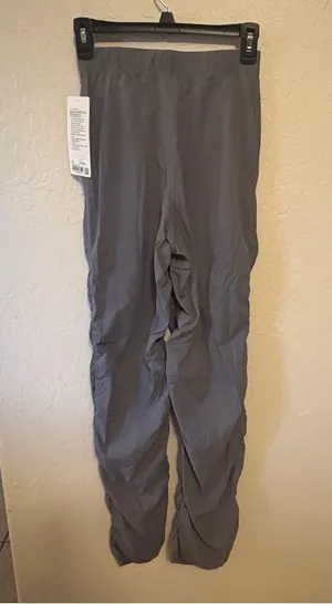 Lululemon Dance Studio HR Flair Slim Fit Sz XS. NWT color SOGY Solar Gray thumbnail 1