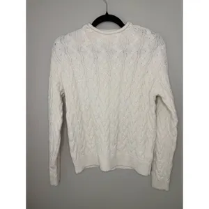 J.Crew Cream Cable Knit Sweater Size Small Cozy Classic Pullover thumbnail 2