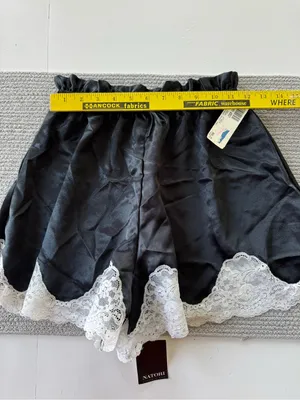 Vintage Natori Black High Waist Satin Shorts with White Lace Trim Sz Small NWT thumbnail 8