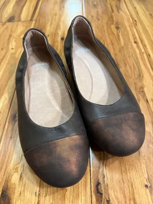 Dansko Women's Lisanne Chocolate Brown Leather Ballet Flats Size 37 Size‎ 7 thumbnail 1
