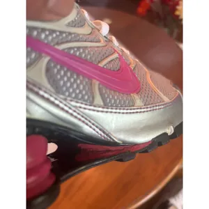Nike Shox 2007 Metallic Silver Pink Running Shoes Womens 8 Vintage thumbnail 5
