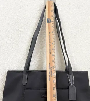 Vintage COACH 6217 Black Neoprene w/ Leather Handle Triple Compartment Tote Bag thumbnail 9