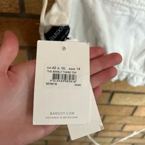 NWT Bardot The Barely There Top in Ivory Size Large/10 thumbnail 7