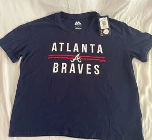 NWT new Majestic Atlanta Braves tshirt size medium thumbnail 1