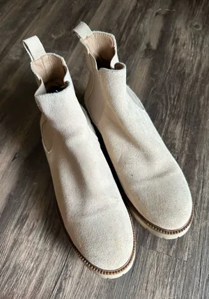Enzo Tesoti Suede Chelsea Boots Made In Spain Tan Booties thumbnail 1