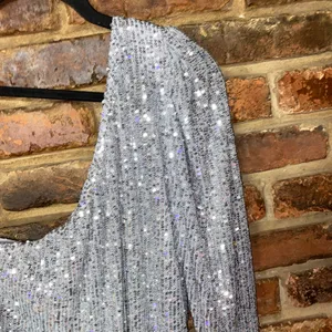 Zara Silver Sequined One Shoulder Long Sleeve Bodysuit Women's Size Large thumbnail 3
