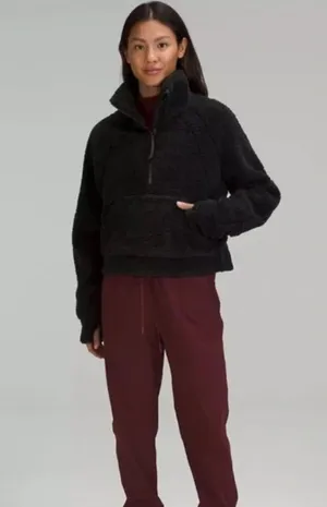 lululemon sherpa scuba thumbnail 1