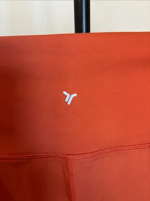 Old Navy Coral-Orange High Rise Leggings thumbnail 4