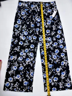 Anthropologie Black Floral Cropped Wide-Leg Pants thumbnail 7