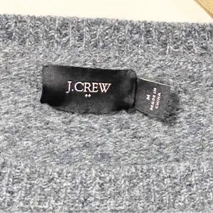 J Crew‎ Factory Size Medium Blue 100% Merino Wool Crewneck Sweater thumbnail 2