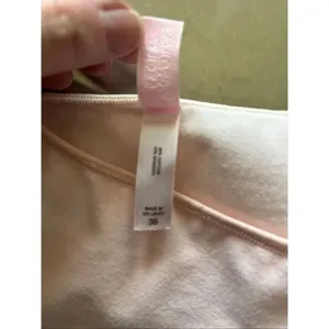 Victoria Secret Y2K Bralette Spaghetti Strap Size 36 Pink Vintage 2002 thumbnail 4