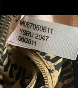 Juicy Couture Y2K Black Velour Crossbody Bag - 2011 Vintage Pink Sparkles thumbnail 10