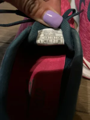 Brooks Sz 9 Shoes thumbnail 6