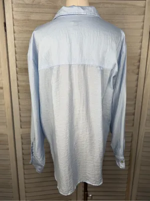 A NEW DAY Blue Pinstripe Lightweight Oversized Button Down Shirt Women's-Medium thumbnail 2