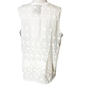Johnny Was Malin Tank In White sz L crochet side embroidered‎ laces panel thumbnail 10
