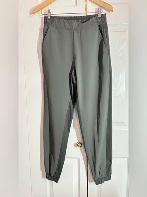 Athleta Textured Brooklyn Joggers - Mountain Olive - Size: 4 thumbnail 2