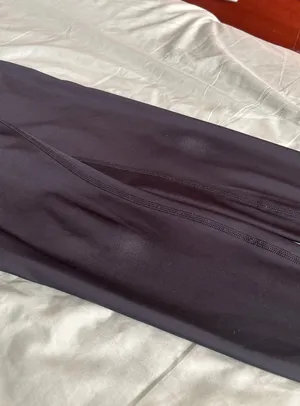 Alo Yoga Leggings thumbnail 16