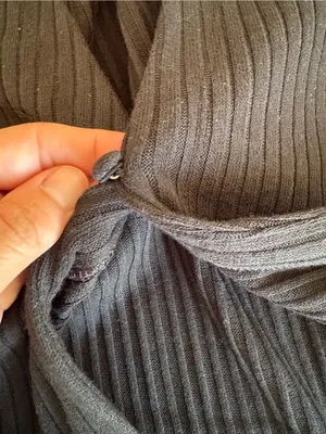 Old Navy Black Ribbed Top thumbnail 4