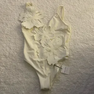 NWT Bahia Maria x Anthropologie Maria Hawaiian White One-Piece Swimsuit. Medium thumbnail 5
