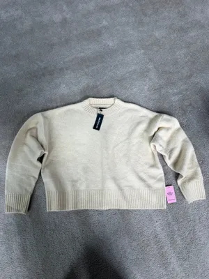 PrettyLittleThing Cream Knit Sweater – Size S thumbnail 2