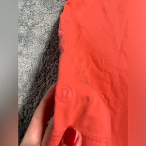 Lululemon coral women’s tee thumbnail 7