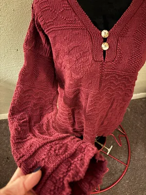 Chunky Cable Knit cranberry sweaterbu Harot woman’s si thumbnail 3