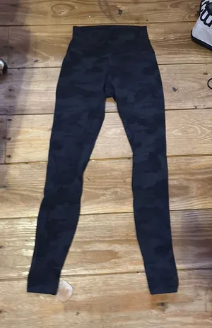 Camo Lululemon Leggings Align thumbnail 1