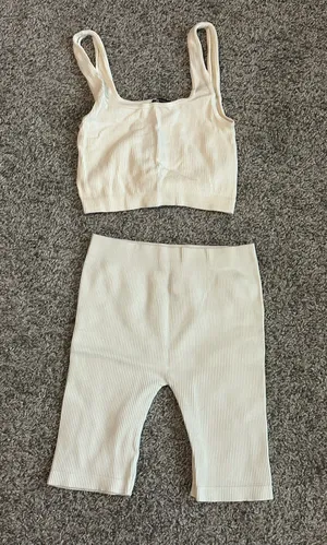 ZARA Seamless Short Set thumbnail 1