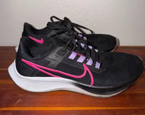 Nike Air Zoom Pegasus 38 Women's Size 9.5 thumbnail 1