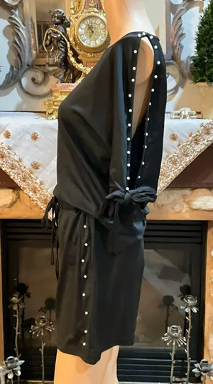 Black Pearl-Embellished knotted cuff T-Shirt & Elastic Waist Short L thumbnail 5