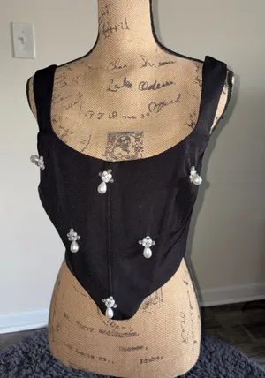 Pretty Little Thing SHAPE BLACK EMBELLISHED CORSET TOP CO-ORD thumbnail 1
