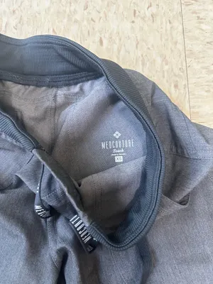 MedCouture scrub pant thumbnail 4