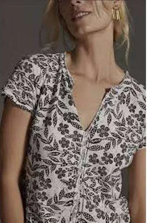 Anthropologie Pilcro Press Relief Black White Floral Split Neck Knit Top Size S thumbnail 1