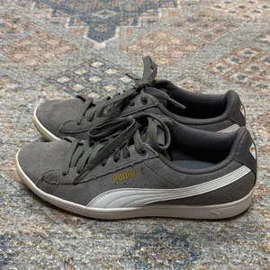 Puma Women's Gray and White Sneakers thumbnail 3