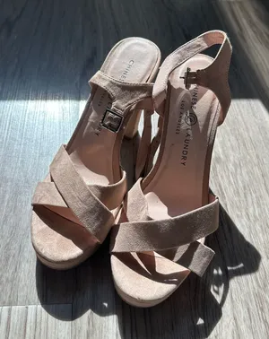 Chinese Laundry Nude block heels 3.5”/4” thumbnail 1
