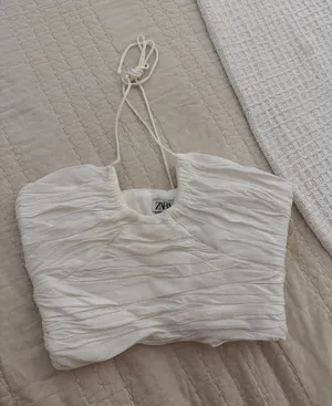 Zara Cropped Halter Top thumbnail 1