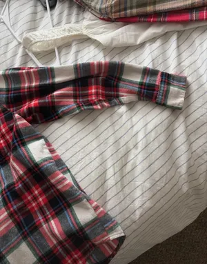 Old Navy Flannel thumbnail 3