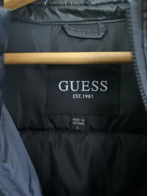 Guess Black Puffer Jacket  thumbnail 5