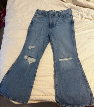 Wrangler Jeans High-Rise Flare thumbnail 1