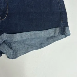 Abercrombie & Fitch Women’s Low Rise Jean Shorts Dark Wash Roll Cuffs Size 12 thumbnail 3