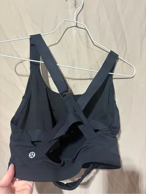 Lululemon bra thumbnail 2