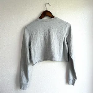 Kith Women Shirt Top Gray Lucy Cropped Long Sleeve Size XS thumbnail 2